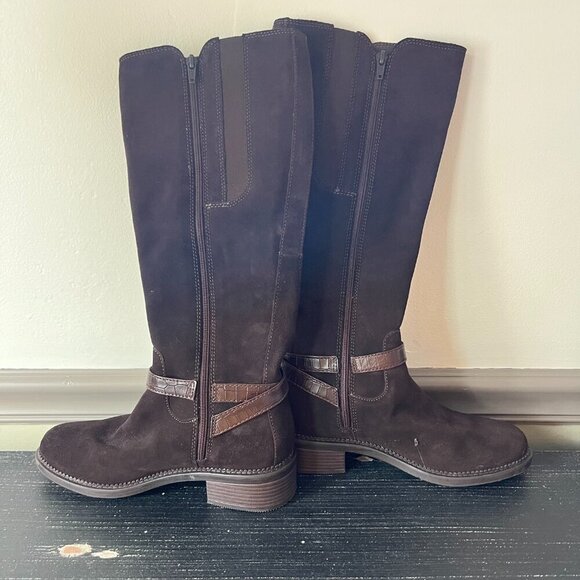 Clarks Women 6.5 M Maye Aster Buckled Riding Boots in Dark Brown Suede Tall - Picture 7 of 8